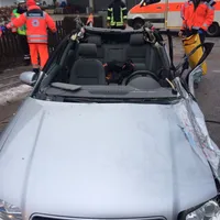 auto01.jpg